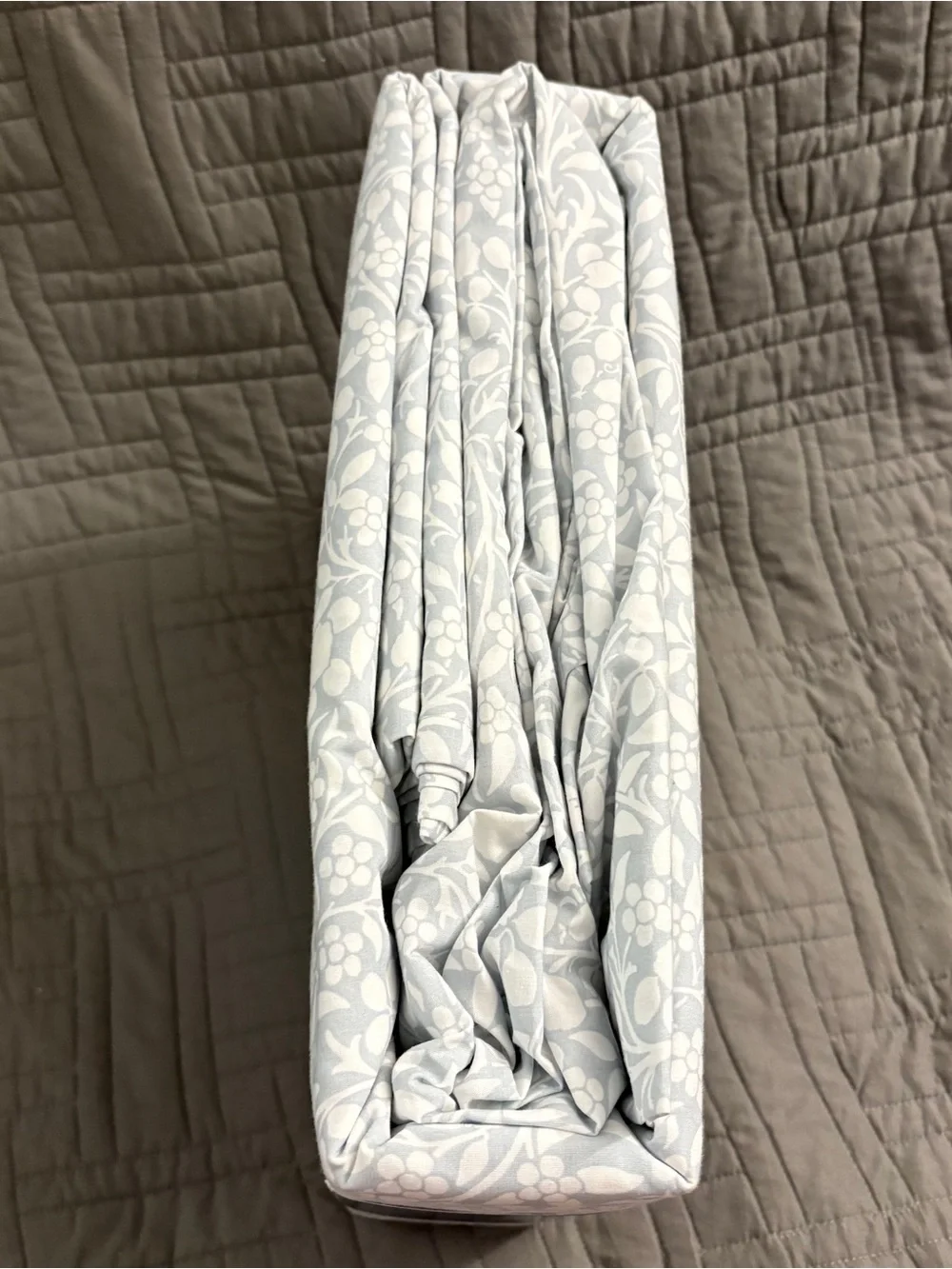William Morris Cotton Percale Floral Cal King Sheet Set Tonal Clover Soft Blue